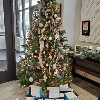 Horton Orthodontics - It's not what is under the tree but who gathers around it. #hortonortho #smileon #Invisaligngifts #lightsonthetree - Orthodontists Near Me - Woodbury, Minnesota Horton Orthodontics - It's not what is under the tree but who gathers around it. #hortonortho #smileon #Invisaligngifts #lightsonthetree - Orthodontists Near Me - Woodbury, Minnesota