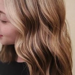 Blondells Salon Spa & Boutique