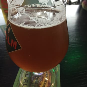 Castaways Gastropub - Cigar City Jai Alai IPA in a nice snifter - Gastropubs Near Me - Jensen Beach, Florida