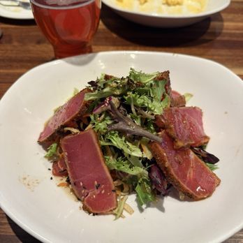 Yard House - Ahi Crunchy Salad - New American Near Me - Las Vegas, Nevada Yard House - Ahi Crunchy Salad - New American Near Me - Las Vegas, Nevada