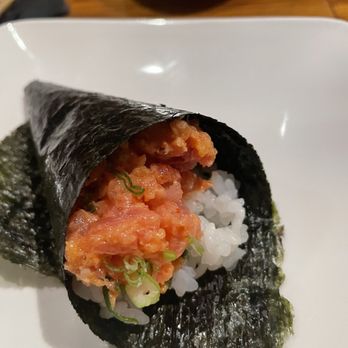 Ocean Code Handroll Bar - Spicy Tuna Roll - Japanese Near Me - Carle Place, New York