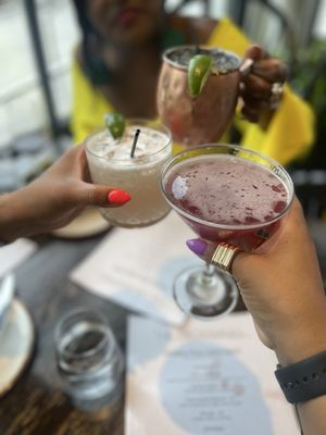 The Crossvines by null