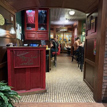 Cherry Street Pub - Pubs Near Me - Lancaster, Ohio