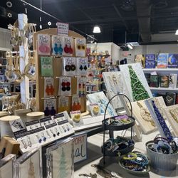 Johns Creek Books and Gifts