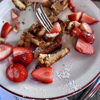 Rhett - French Toast (Kids) - Breakfast & Brunch Near Me - Savannah, Georgia