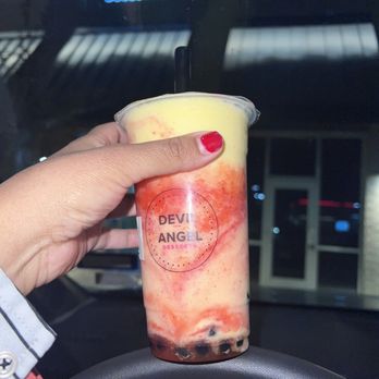 Devil & Angel Desserts - Fort Worth - Strawberry banana smoothie - Desserts Near Me - Fort Worth, Texas