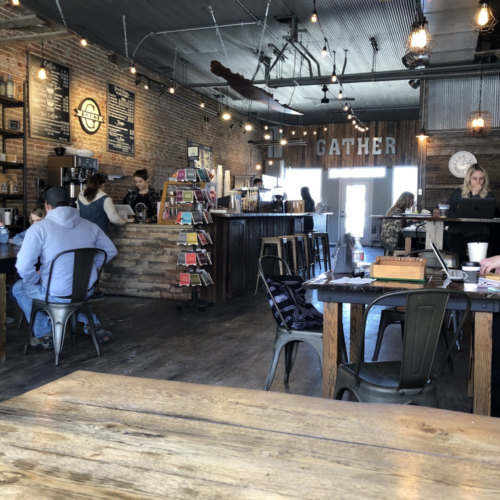 Grind - people sitting at tables in a coffee shop - Coffee & Tea Near Me - California, Missouri Grind - people sitting at tables in a coffee shop - Coffee & Tea Near Me - California, Missouri