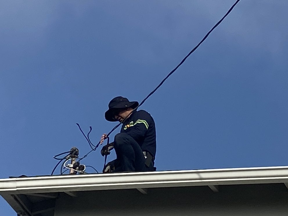 Slide of Josh the Honest Electrician