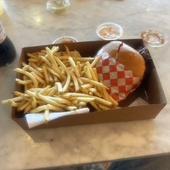 Spread Please - Burgers Near Me - El Segundo, California