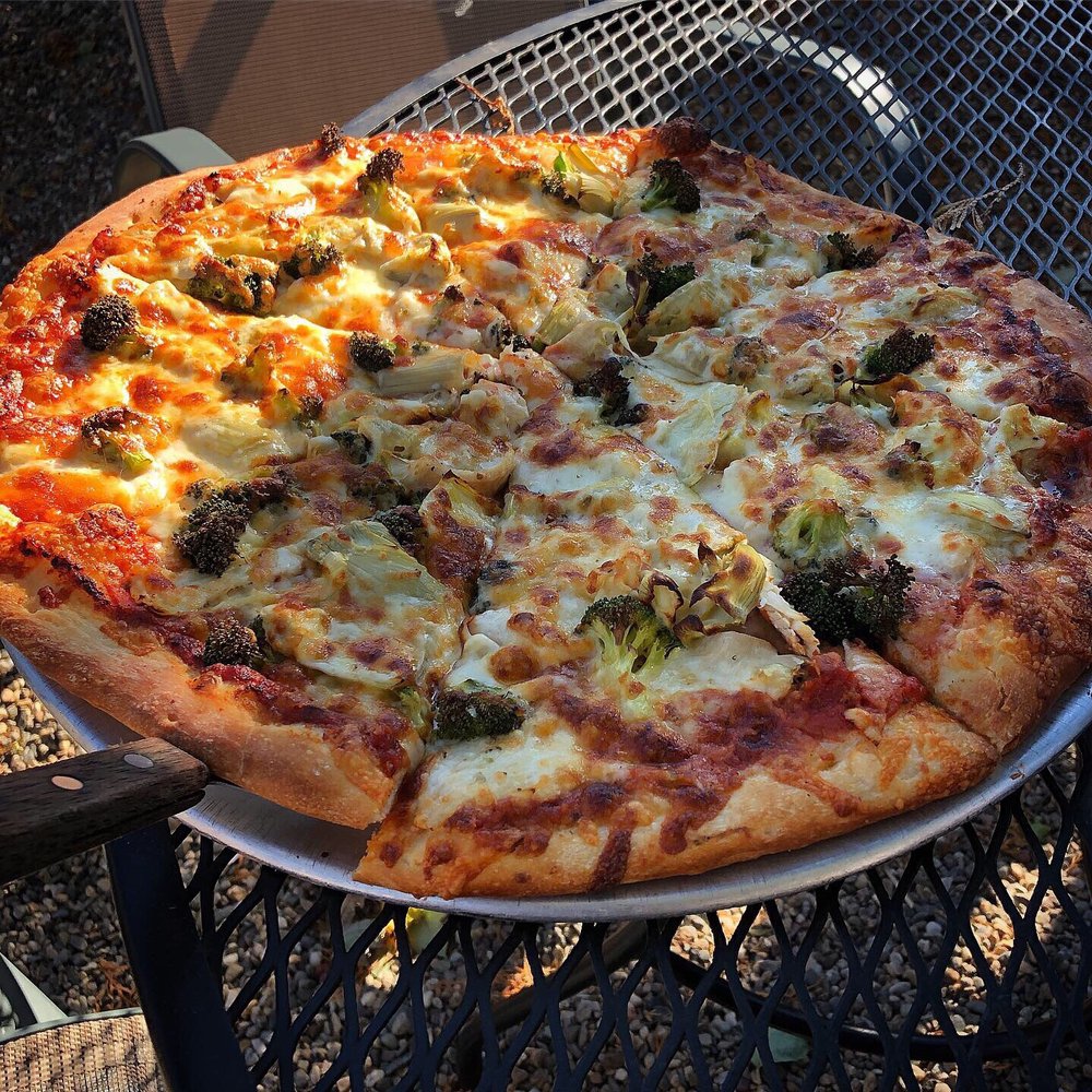 HILLSIDE PIZZA 43 Photos & 67 Reviews 173 Russell St, Hadley