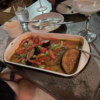 La Royal - My best friend ordered the vegetarian dish and she liked it. - Peruvian Near Me - Cambridge, Massachusetts La Royal - My best friend ordered the vegetarian dish and she liked it. - Peruvian Near Me - Cambridge, Massachusetts