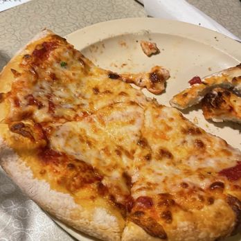 Gino's Italian Restaurant - Pizza Near Me - Round Rock, Texas
