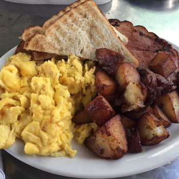 Metro Diner - 3 eggs - Breakfast & Brunch Near Me - Jacksonville Beach, Florida Metro Diner - 3 eggs - Breakfast & Brunch Near Me - Jacksonville Beach, Florida