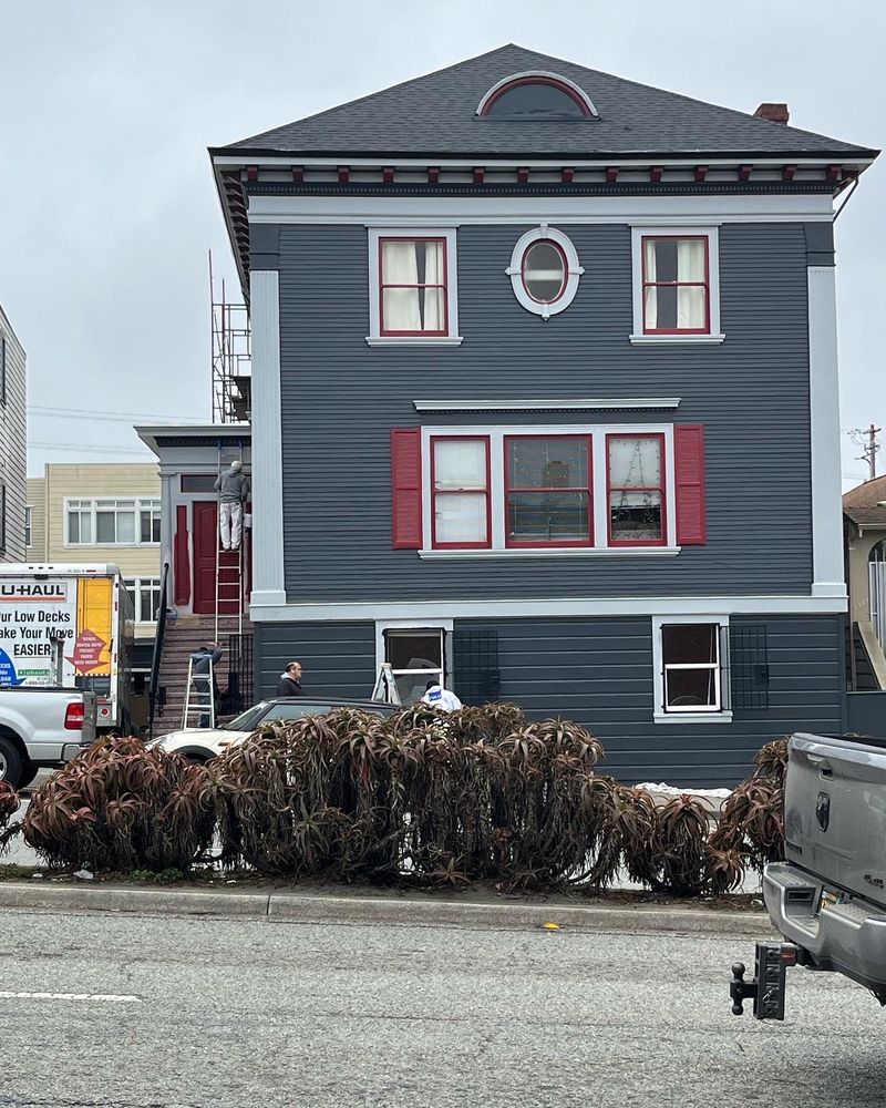 Slide of Sonny Roofing