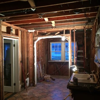 RRRawe Construction - Demo of kitchen remodel - General Contractors Near Me - Tillamook, Oregon RRRawe Construction - Demo of kitchen remodel - General Contractors Near Me - Tillamook, Oregon