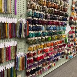 Crafty Ewe - Awesome threads!