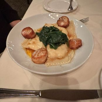 Peter Herdic House - Seared Scallops - Bed & Breakfast Near Me - Williamsport, Pennsylvania