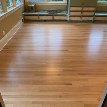 Golden Hardwood Floors - Flooring Near Me - Seattle, Washington Golden Hardwood Floors - Flooring Near Me - Seattle, Washington