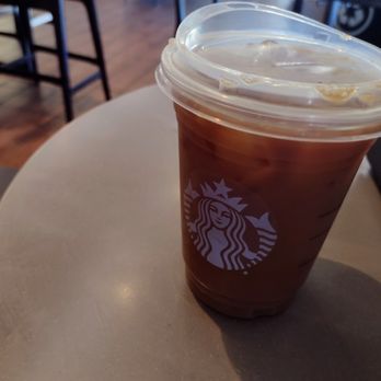Starbucks - Coffee & Tea Near Me - Los Altos, California