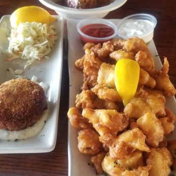 Pier 29 Waterfront Restaurant - Calamari, Crab Cake and Meatballs - Seafood Near Me - Alameda, California Pier 29 Waterfront Restaurant - Calamari, Crab Cake and Meatballs - Seafood Near Me - Alameda, California