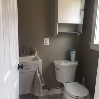 Desler Painting - Bathroom downstairs - Painters Near Me - Huntingtown, Maryland Desler Painting - Bathroom downstairs - Painters Near Me - Huntingtown, Maryland