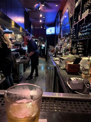 Marlow's Tavern by null