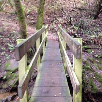 Anthony Chabot Regional Park - Footbridge along the Buckeye Trail - Parks Near Me - Castro Valley, California