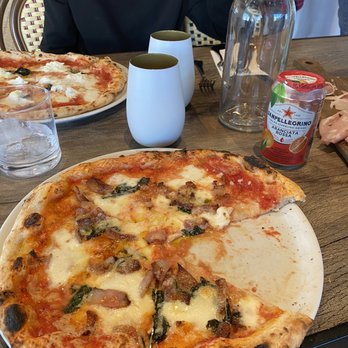 Bottega Italia - Pizza Near Me - Temecula, California
