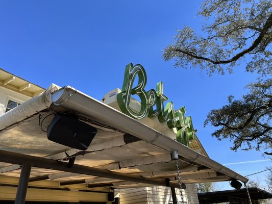 Betsy's at Evelyn's Park by null