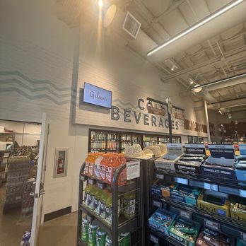 Rove Charging - Convenience Stores Near Me - Costa Mesa, California Rove Charging - Convenience Stores Near Me - Costa Mesa, California