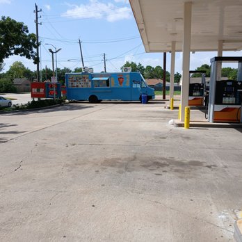 Las Chistosas Taqueria - De frente - Food Trucks Near Me - Houston, Texas Las Chistosas Taqueria - De frente - Food Trucks Near Me - Houston, Texas