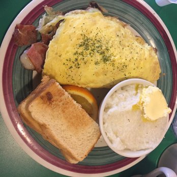 Frog Pond - Meat Lover's Omelette - Breakfast & Brunch Near Me - North Redington Beach, Florida
