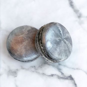 MACARONiK - Marble white chocolate macarons! - Macarons Near Me MACARONiK - Marble white chocolate macarons! - Macarons Near Me