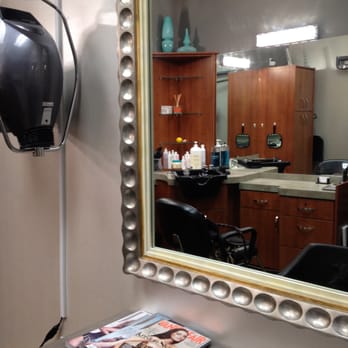 Lorali at Studio 7 - Hair Salons Near Me - Sherman Oaks, California Lorali at Studio 7 - Hair Salons Near Me - Sherman Oaks, California