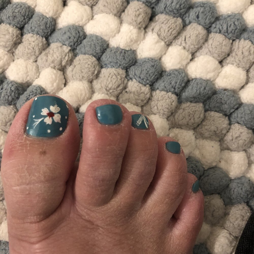 Zen Nails & Spa - Pedicure - Nail Salons Near Me - Tewksbury, Massachusetts