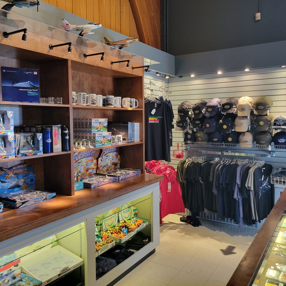 Air Defence Museum - A view of the gift shop - Museums Near Me - Saguenay, Quebec