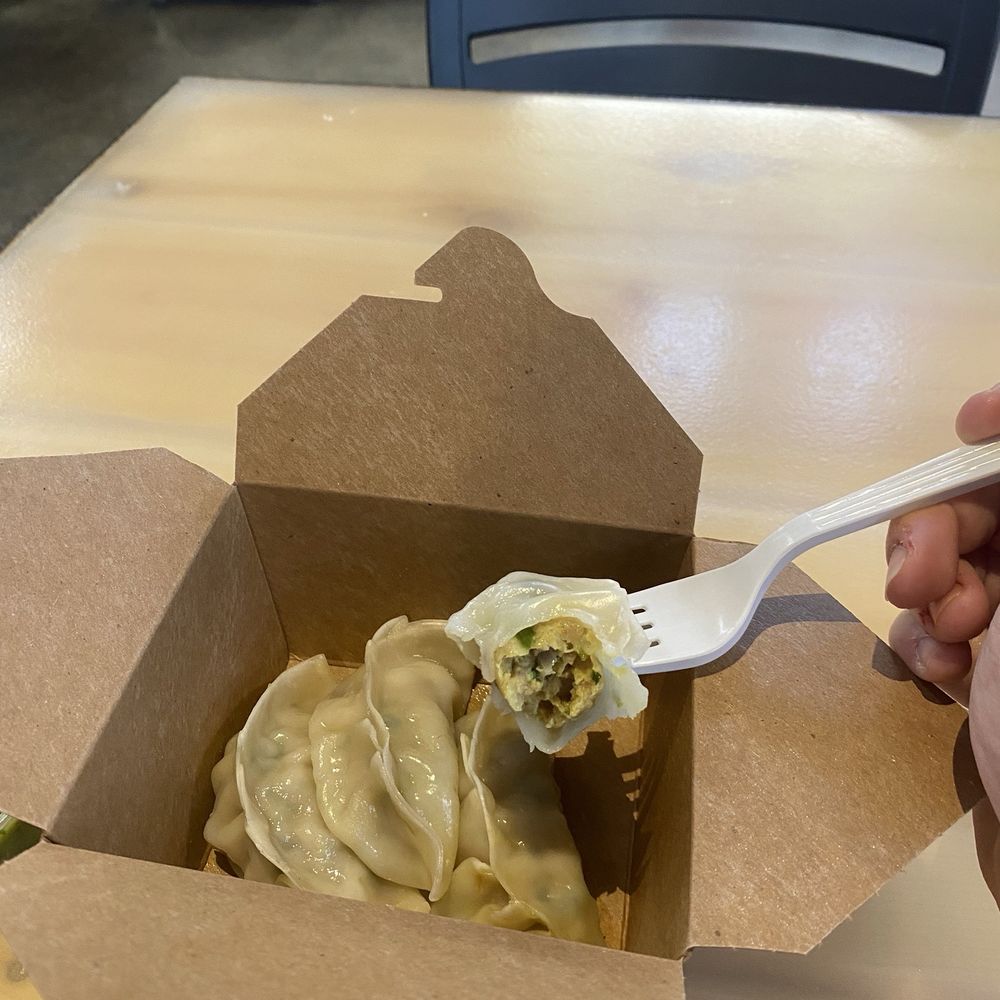 Momo Cha - Chicken dumpling (steamed) - Himalayan/Nepalese Near Me - Detroit, Michigan Momo Cha - Chicken dumpling (steamed) - Himalayan/Nepalese Near Me - Detroit, Michigan