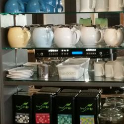 Grimaldi's - Huge selection of only the finest teas and coffees.  If you can't stay, you can grab a cup for takeaway.