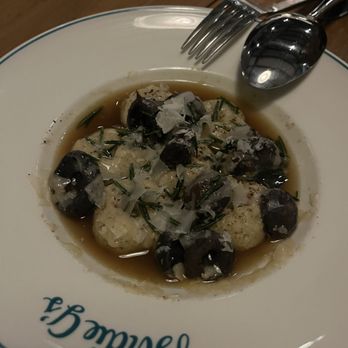 Birdie G's - Matzo dumplings - American Near Me - Santa Monica, California