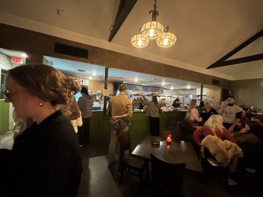 Budsi’s Authentic Thai by null