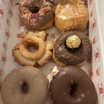 Blinkie’s Donuts - Nutella donut, jelly, horchata, chocolate glazed and old fashioned - Donuts Near Me - Encino, California Blinkie’s Donuts - Nutella donut, jelly, horchata, chocolate glazed and old fashioned - Donuts Near Me - Encino, California