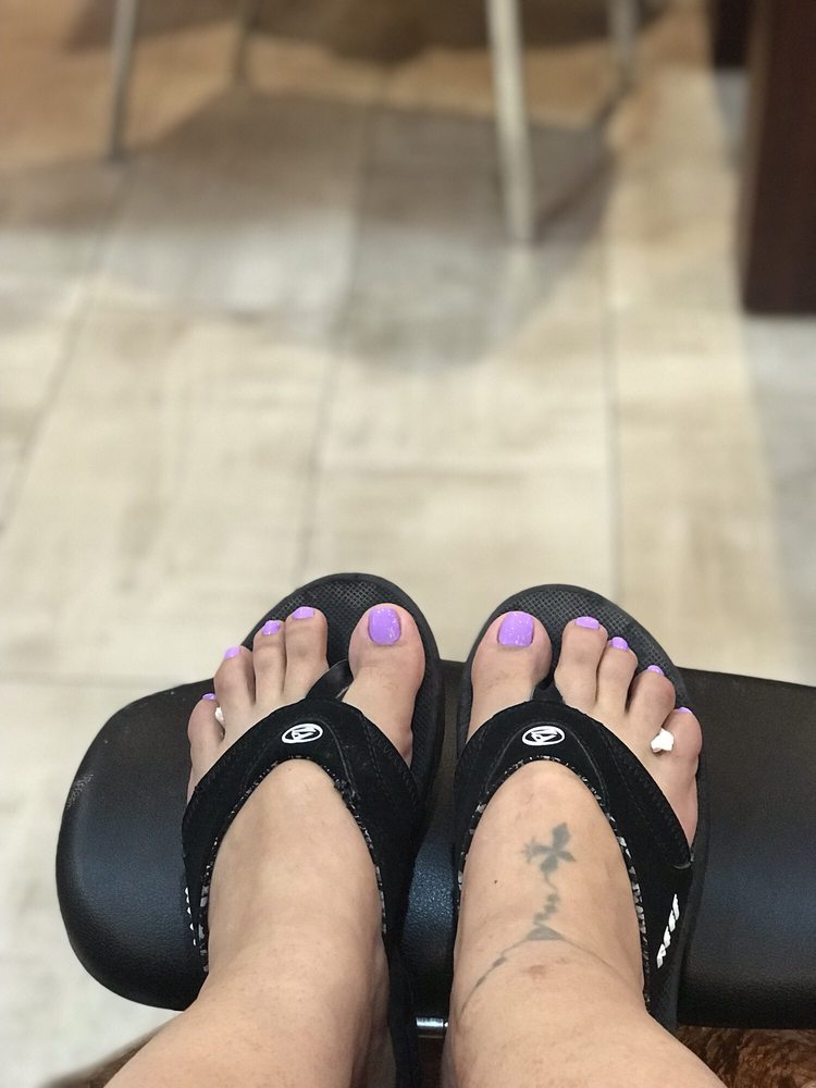 LUXURY NAIL BAR 178 Photos & 95 Reviews 31 Furlong Dr, Revere, MA