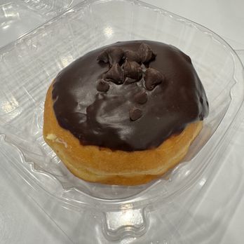 Yonutz - Boston cream - Donuts Near Me - Yukon, Oklahoma