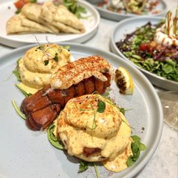 Lobster Benedict
