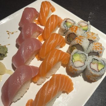 Sake House - 4 tuna 4 salmon Cali - Japanese Near Me - Tampa, Florida