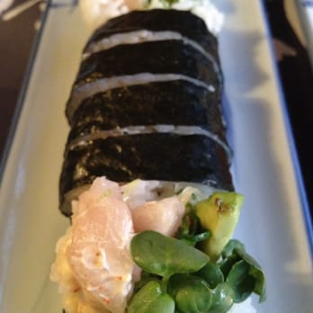 Sushi Zone - Spicy Hamachi Roll ($7.25) - Sushi Bars Near Me - San Francisco, California Sushi Zone - Spicy Hamachi Roll ($7.25) - Sushi Bars Near Me - San Francisco, California