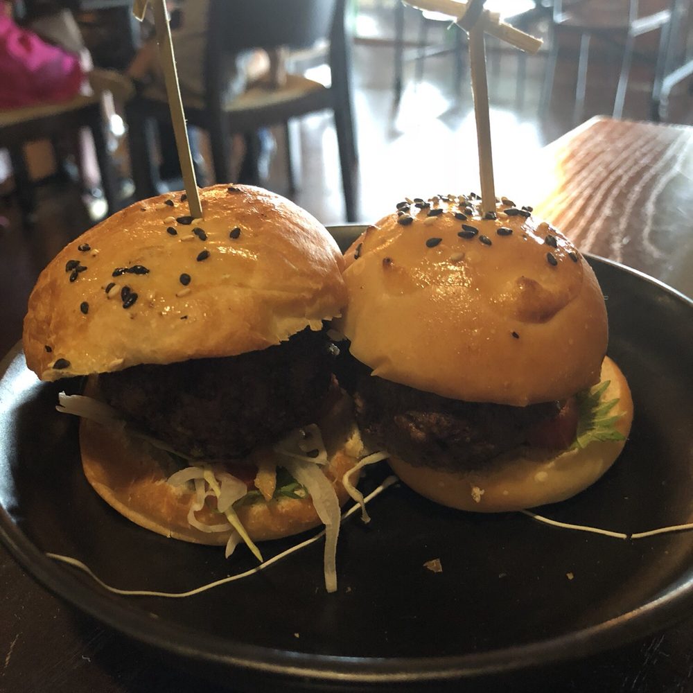 Dragonfly Robata Grill & Sushi - Japanese Sliders - Sushi Bars Near Me - Orlando, Florida