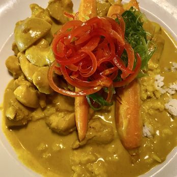 Sisserou's Caribbean Restaurant & Catering - Chicken curry - Caribbean Near Me - Tulsa, Oklahoma