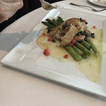 Grill 225 - Steakhouses Near Me - Charleston, South Carolina