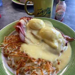 Classic Eggs Benedict